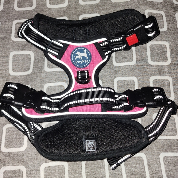 NEW PoyPet Adjustable Reflective No-Pull Dog Harness Medium Pink Black - Picture 6 of 15